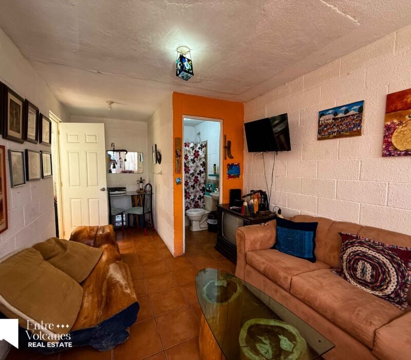 CV16 Casa En Venta 2 Habitaciones