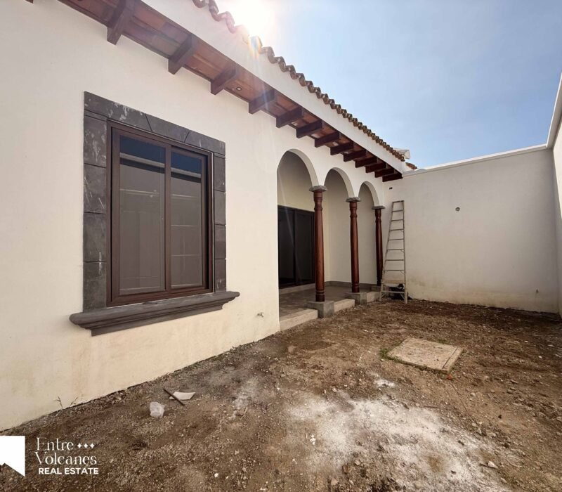 Espectacular Casa Nueva Totalmente Caminable En El Calvario