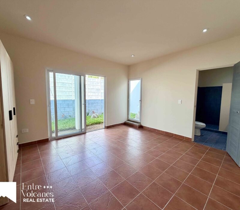 Casa En Renta 3 Habitaciones San Pedro Las Huertas