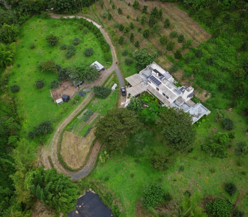 Impresionante Finca En Venta 20 Minutos Al Centro De Antigua